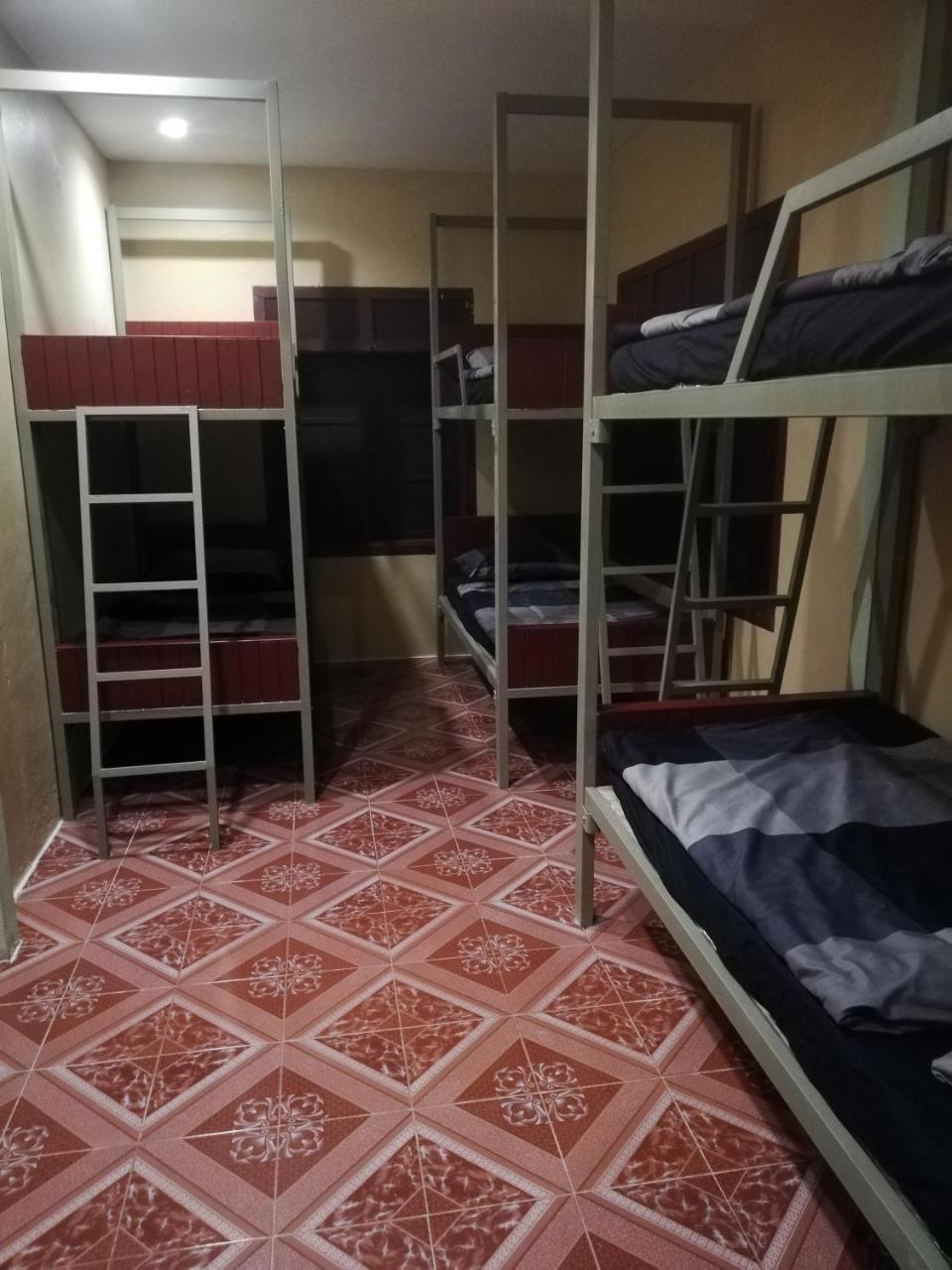 Bike&Bed Hostel Thakhek Exterior foto