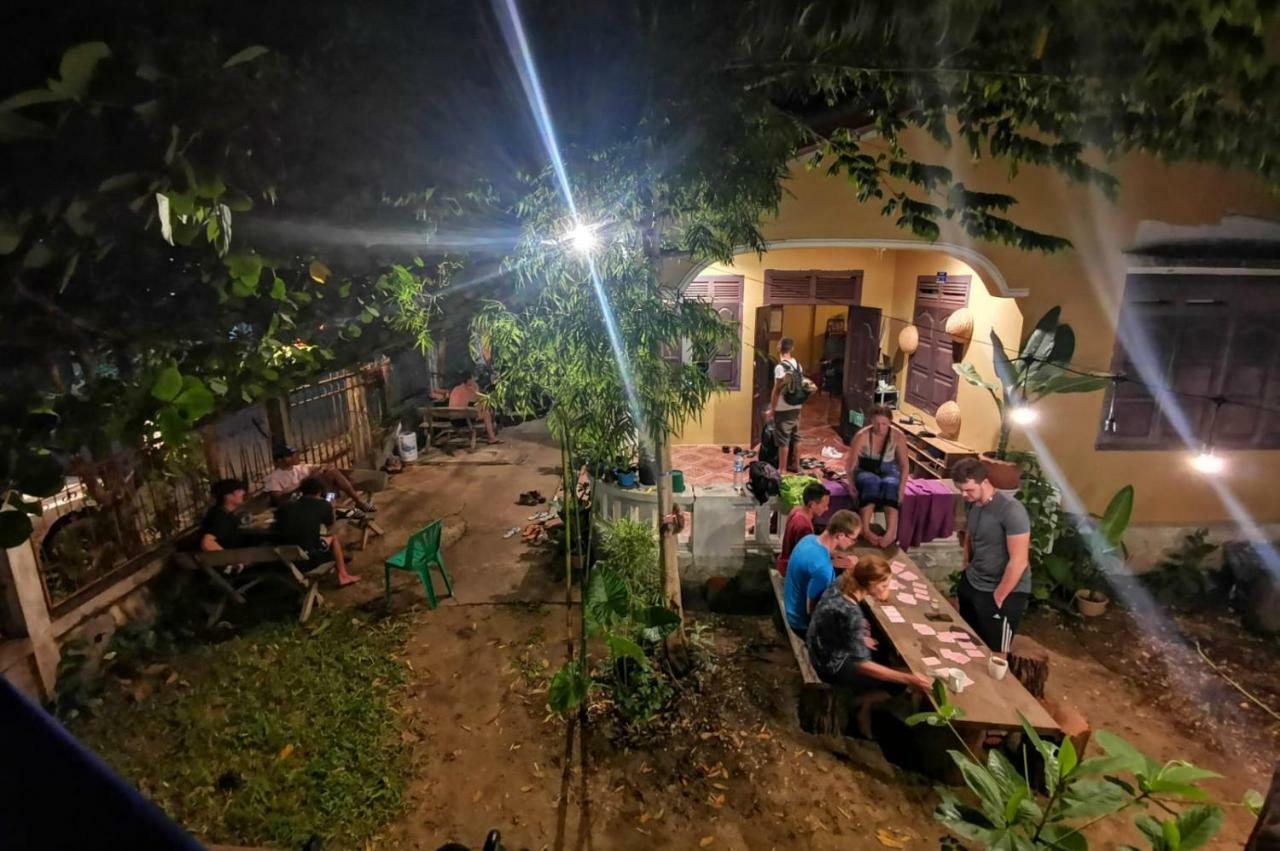 Bike&Bed Hostel Thakhek Exterior foto